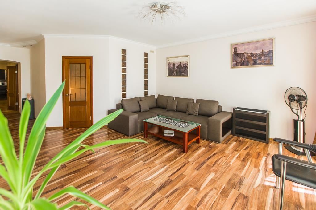 Apartamenty U Centri Lvova - Lviv Eksteriør bilde